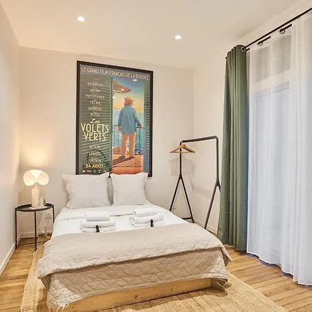 Apartment Modern Center Of Montmartre Paris
